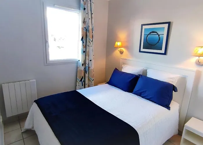 2 Pieces Dans Bord De Aux Sables D'olonne Les Sables-d'Olonne